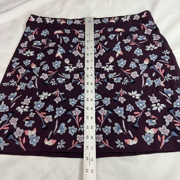 Loft Dark Plum Floral Embroidered Mini Skirt Sz 10 NWT - Picture 5 of 8